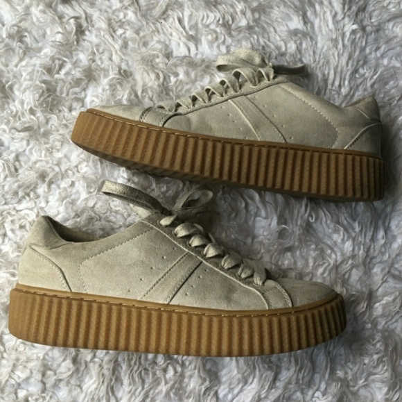 Indigo Rd Platform Shoes - Picture 2 of 5